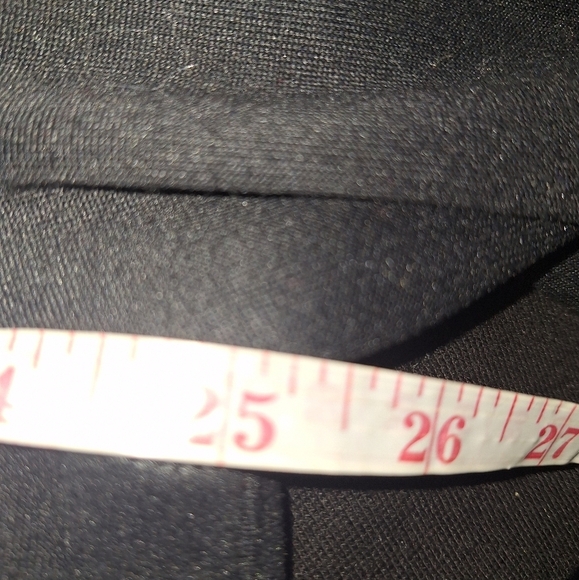 A Nike Dri-Fit New York Nets black hoodie in a men's size large. NWT. - Picture 4 of 6